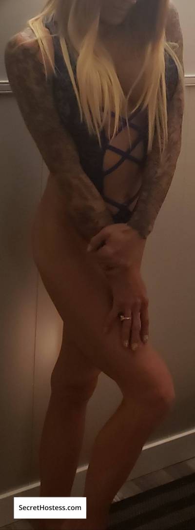 38 Year Old Asian Escort Calgary - Image 8