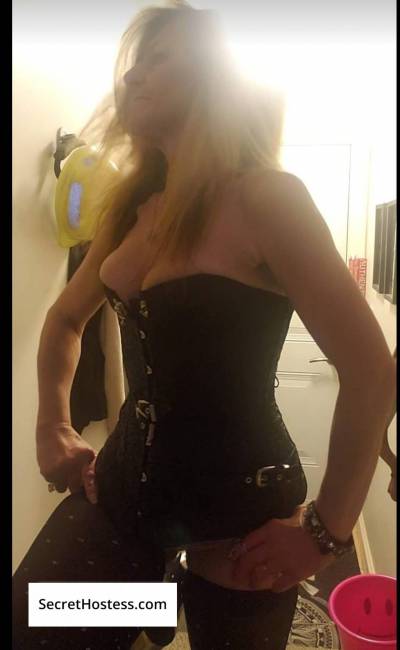 Izabella Aka Izzy 49Yrs Old Escort 59KG 165CM Tall Peace River Country Image - 5