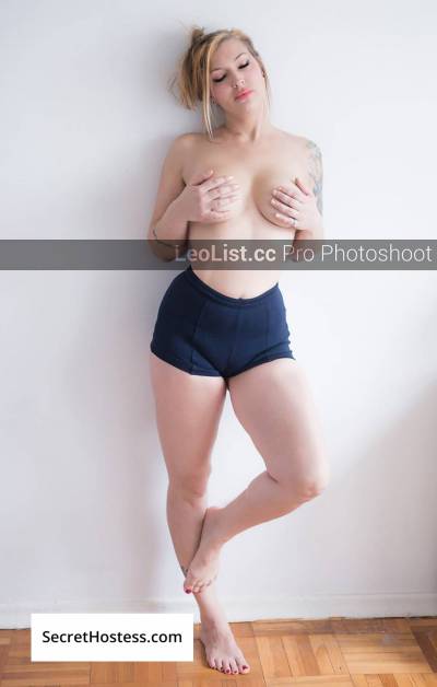 30 Year Old Asian Escort Vancouver - Image 2