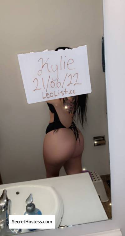 Young Sexy Latina Selena Upscale Incall in Edmonton