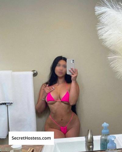 23 Year Old Asian Escort Brampton - Image 1