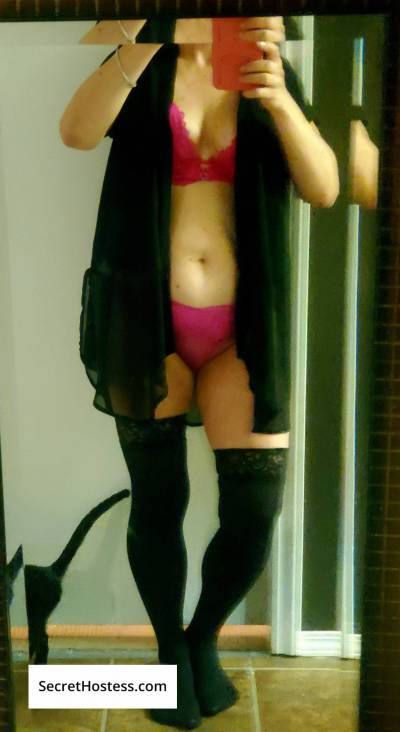 39 Year Old Asian Escort Edmonton - Image 5