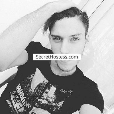 25 year old Mixed Escort in West London London CzRonin