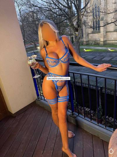 23 year old Caucasian (white) Escort in Manchester Morgan