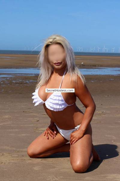 34Yrs Old Escort Size 14 165CM Tall Manchester Image - 2