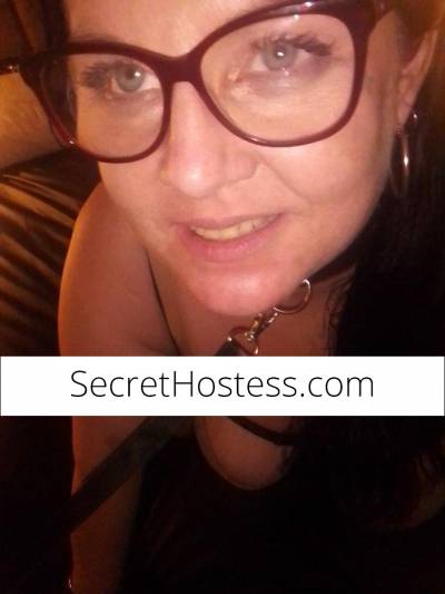 Honey Party MILF in Canberra