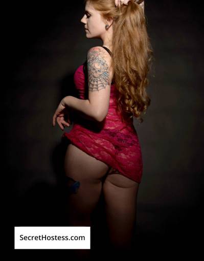 31 Year Old Asian Escort Calgary Redhead - Image 4