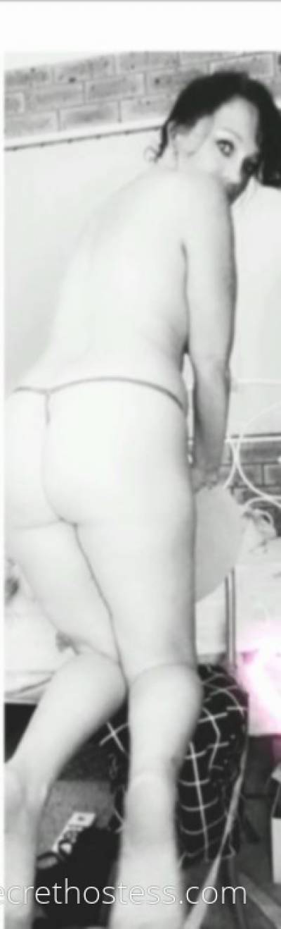 29 year old Escort in Mooloolaba Sunshine Coast Sweet like sugar, lick me like a lollypop