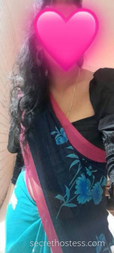 26 year old Indian Escort in Big Hill Bendigo New indian girl bendigo last day today