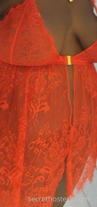 27 year old Escort in Perth Thick n Curvy