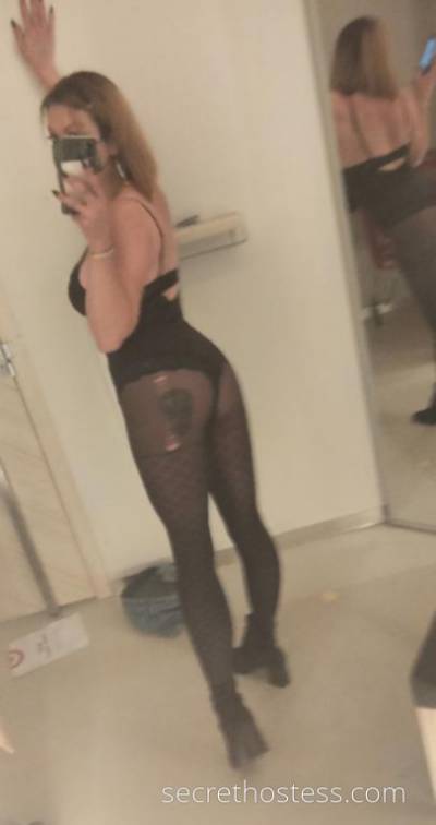 33Yrs Old Escort Size 12 Tweed Heads Image - 0