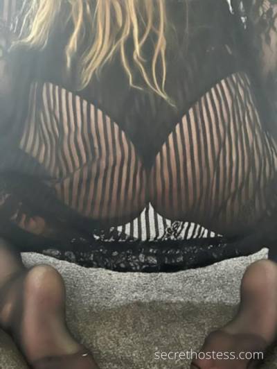 41 year old Australian Escort in Newcastle Sensual Little MILF Available Again Today