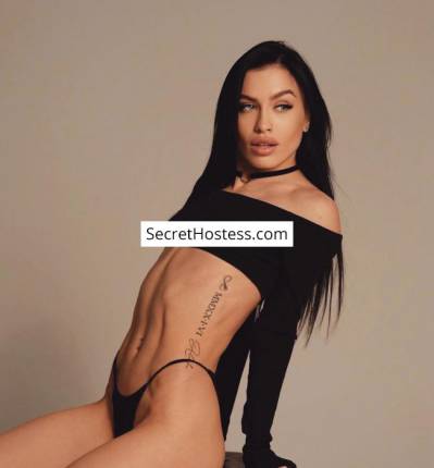 22 Year Old Caucasian Escort Dubai Brown Hair Blue eyes - Image 4