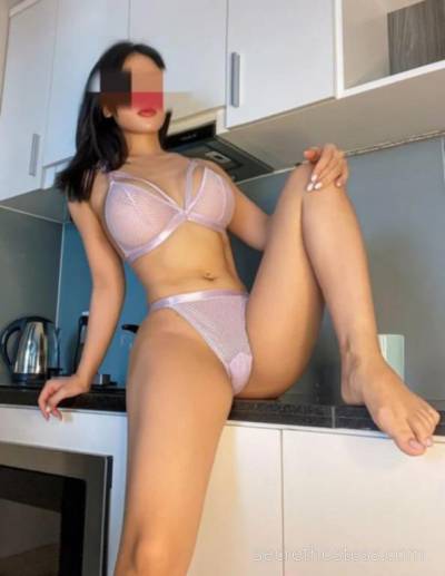 21Yrs Old Escort Size 8 165CM Tall Melbourne Image - 0