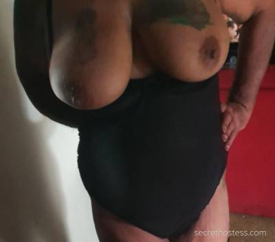 40 year old Cherokee Indian in Townsville