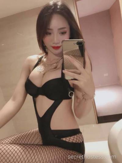 24 year old Taiwanese Escort in Perth Sexy thin and small girl