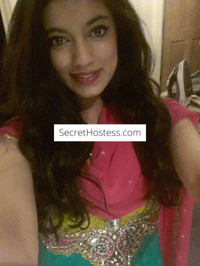 22 year old Indian Escort in Melbourne Young Hot &amp; Sexy Indian Independent Chubby Girl 