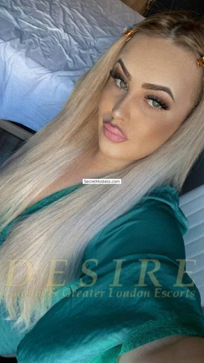25 year old German Escort in London Lussy