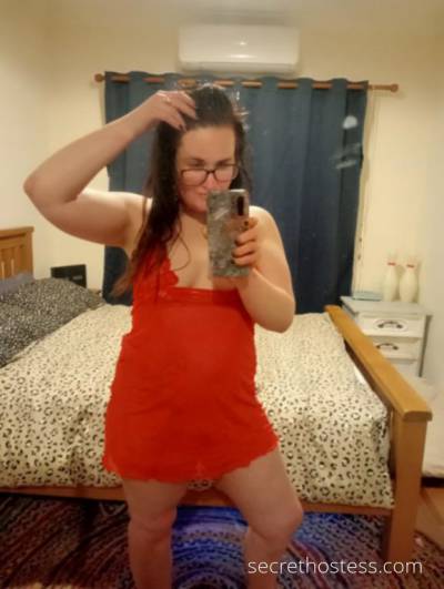 32 year old Asian Escort in Reservoir Melbourne Grand final weekend - available Aussie