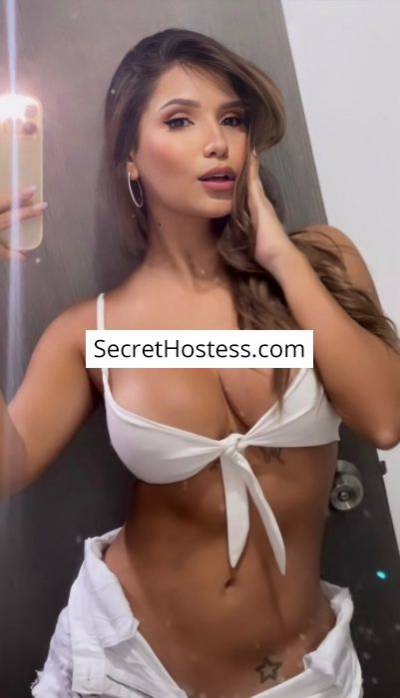 25 Year Old Latin Escort Toronto Blonde Brown eyes - Image 6