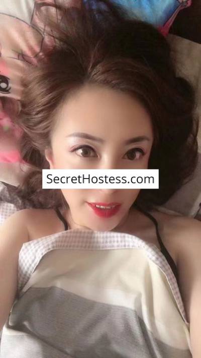 24 Year Old Asian Escort Helsinki Brown Hair Black eyes - Image 8