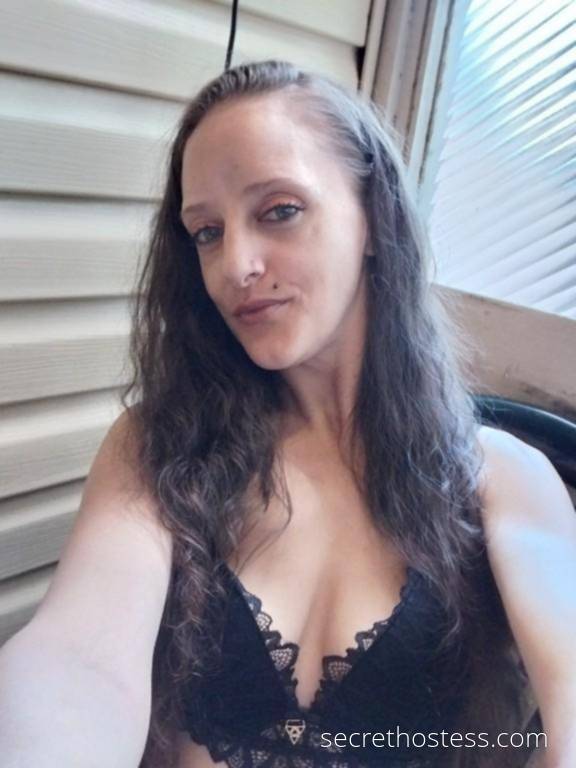 30Yrs Old Escort Size 6 Newcastle Image - 2