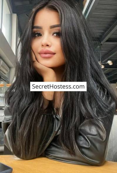 20 year old Mixed Escort in Istanbul Sarissa, Independent