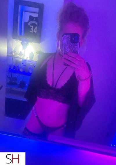 22Yrs Old Escort 154CM Tall Montreal Image - 0