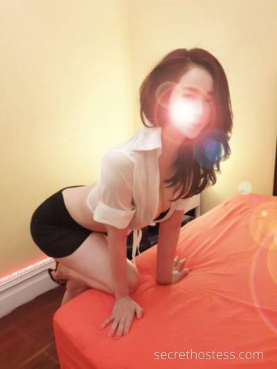 22 year old Korean Escort in Perth NEW arrived 100 real pic, beautiful top service RAINA korean