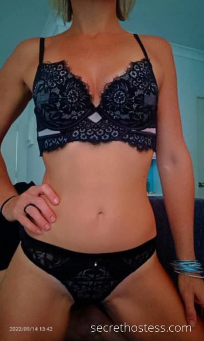 37 year old Escort in Darwin I need vitamin U
