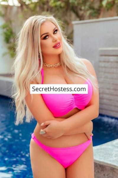 32 Year Old Caucasian Escort Dubai Blonde Green eyes - Image 1