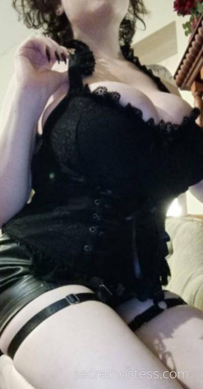 Young Curvy Danni – Extremely Busty Perth Escort in Perth