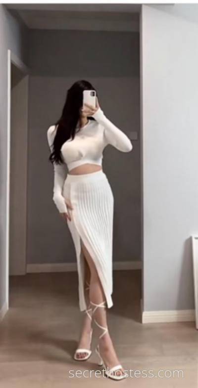 25 year old Escort in Perth Lora Touring in Perth! Extras