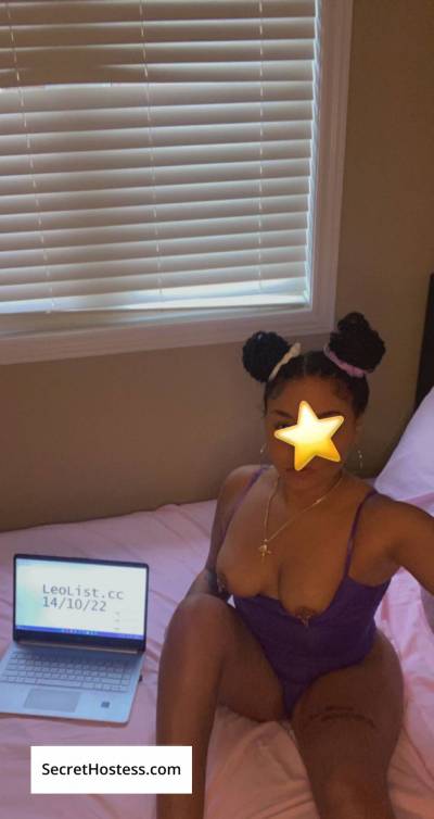 23 Year Old Canadian Escort Brampton - Image 5