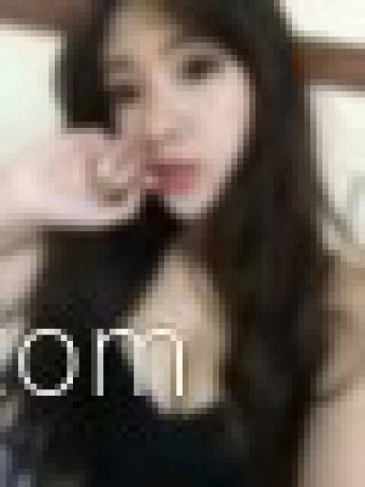 22 year old Chinese Escort in Perth Chinese students studying abroad