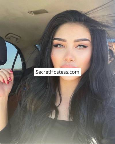 25 Year Old Caucasian Escort Dubai Brown Hair Brown eyes - Image 1