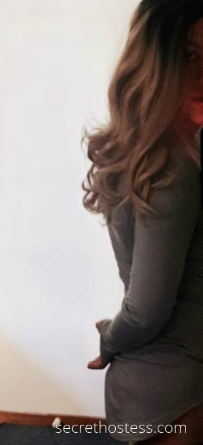 18 year old Escort in Melbourne Kylie 50 BnG Hot Euro CD
