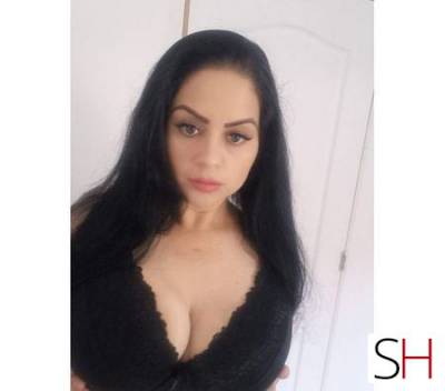 😘Salma new girls i like to play with my ass 30 extra in Luton