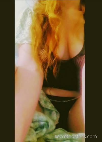 Petite young aussie redhead in Townsville