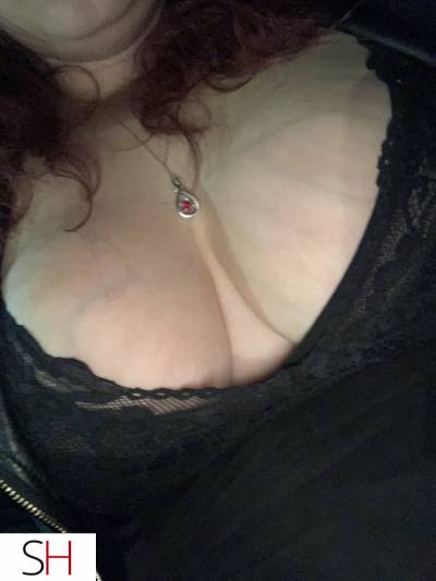 28 year old Asian Escort in Winnipeg Incall Special