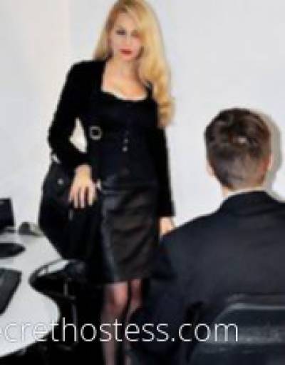 37 year old Australian Escort in Perth AUSSIE SEXY BLONDE Beautiful Annie, 80 Special, Vic Park