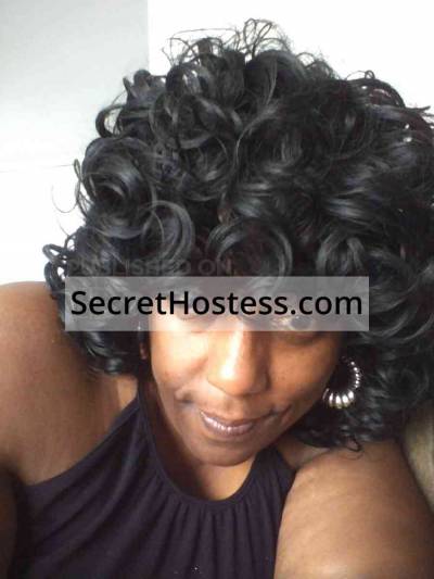 45 Year Old American Escort Washington DC Brown Hair Brown eyes - Image 1