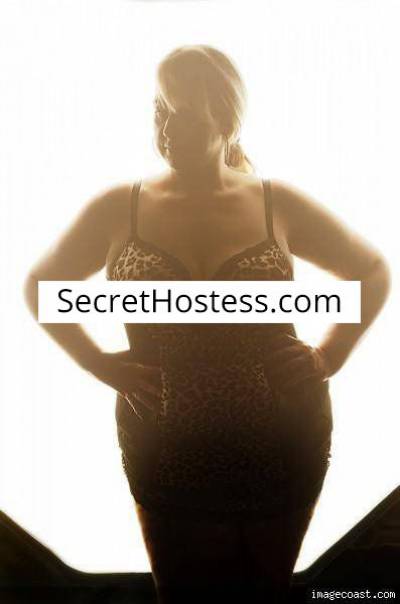 Emmie 38Yrs Old Escort Size 18 84KG 182CM Tall Honolulu HI Image - 1