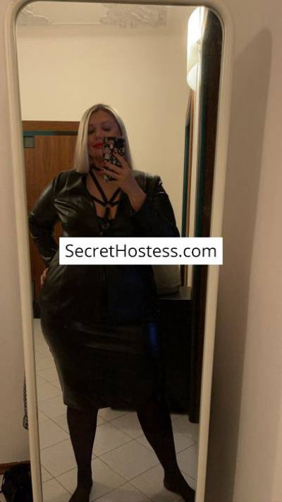 37 Year Old Caucasian Escort Prague Blonde Brown eyes - Image 5