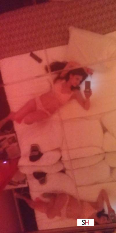 30 Year Old American Escort Chicago IL Brunette - Image 5