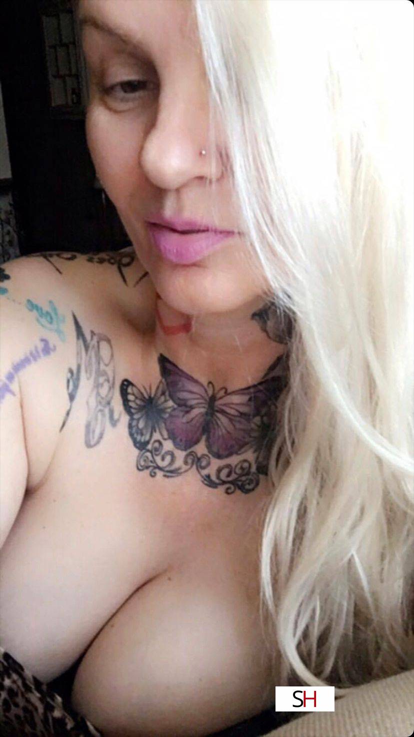 Melanie 40Yrs Old Escort Size 8 168CM Tall Oklahoma City OK Image - 0