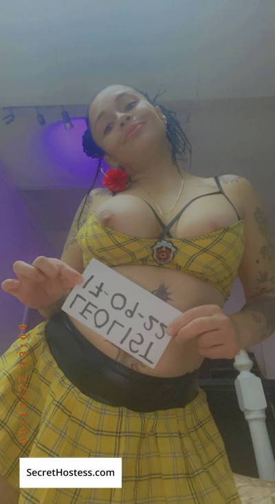 26 year old Hispanic Escort in Toronto Sexi caliente open mind kissable
