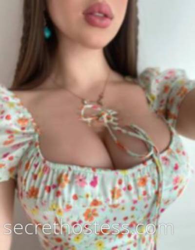 22 year old Escort in Melbourne sweet pussy sry open minded gril with