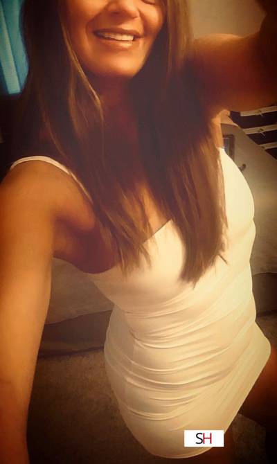 Renee-Couture - Companionship At Its Finest 40 year old Escort in Des Moines IA
