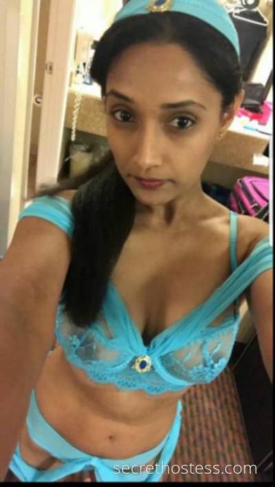 22 year old Escort in Melbourne My name is Amelia Indo mixed . TOP girlfriend experience 